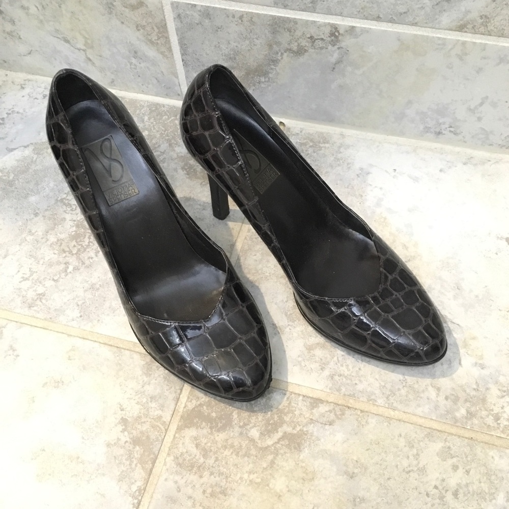 Victoria Spencer Black Heels Size 8.5 Used Once